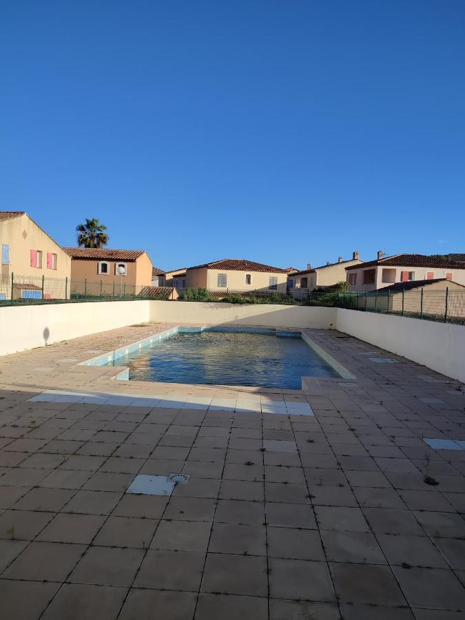 Villa Club T2 A Mar Vivo, Plages A Pieds, Piscine La Seyne-sur-Mer Dış mekan fotoğraf